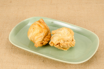 Curry puff