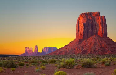 Deurstickers Arizona Monument Valley, VS kleurrijke woestijnzonsopgang