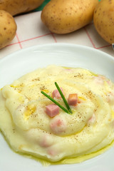 Purè di patate con prosciutto cotto