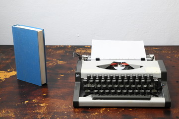 Vintage Travel Typewriter