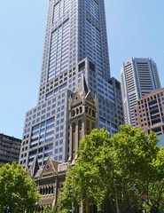 Obraz premium Uniting Church and 120 Collins street in Melbourne