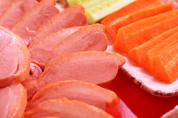 다양한 훈제오리 바베큐요리