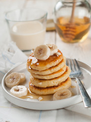 cottage cheese pancakes with honey
