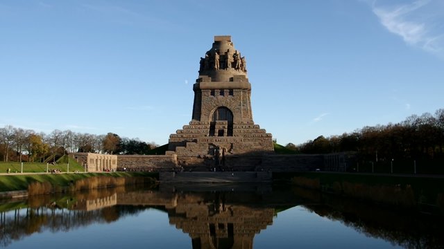 Leipzig Voelkerschlachtdenkmal vid 01