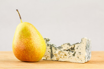 Pear and blue cheese close up