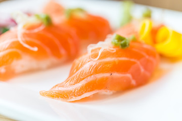 Salmon sushi