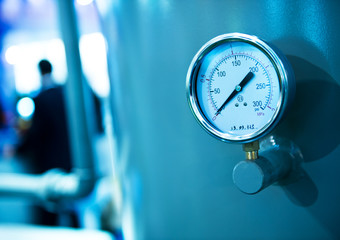 pressure gauge