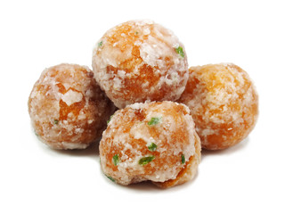 Deep-fried dough ball with soybean filling