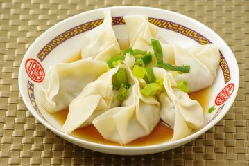 水餃子