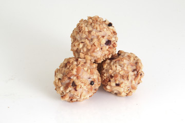schockobällchen mit nüsse