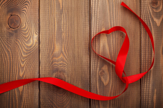 Heart shape ribbon valentines day background