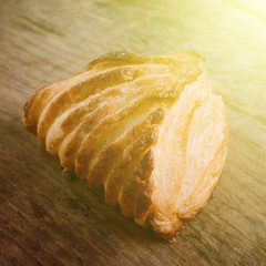 italian shell pastry