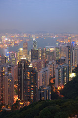 Naklejka premium Hong Kong at night