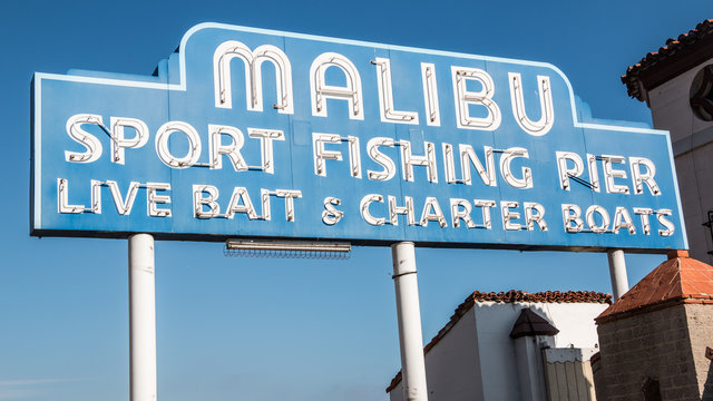 Malibu Famous Sign
