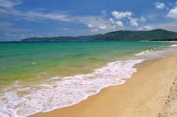 Fototapeta na wymiar Beach on Hainan Island, China, Sanya, Yalong Bay, may 2011