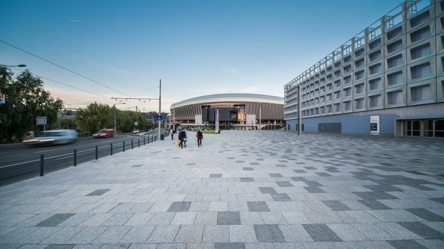 Modern Architecture and Public Space in Romania