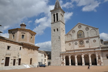 Fototapeta na wymiar Duomo di Sploleto