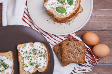 Sandwich with soft cheese