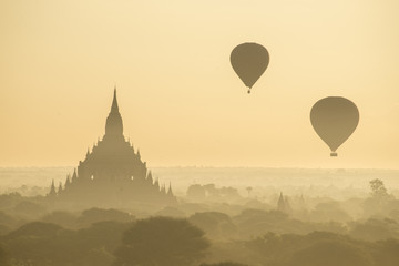 temples in Bagan, Myanmar - 73407189
