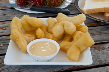 deep-fried dough stick