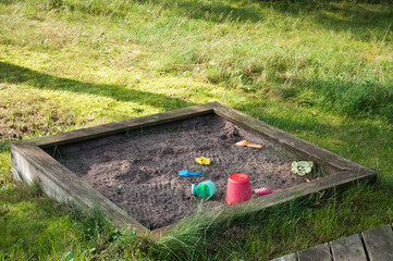Sandkasten im Garten