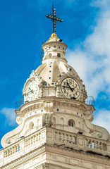 Obraz premium tower of Santo Domingo church in colonial Quito Ecuador South
