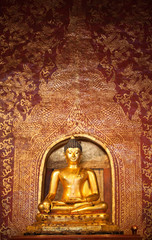 Thai Gold Buddha statues and art background of northern Thailand