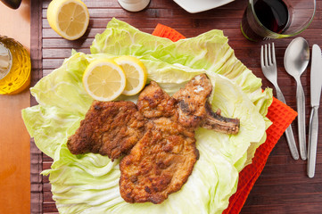 Cotoletta alla milanese o orecchia d’elefante fritta