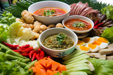 Khantoke. Khantoke dinners have long been a popular tourist attr