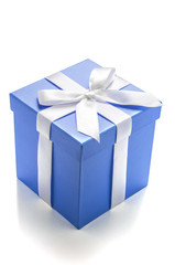 Obraz premium Blaue Geschenkbox