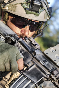 American Soldier aiming his rifle