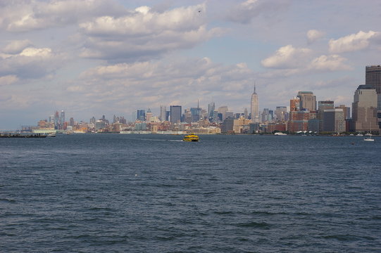 Skyline New York vom Wasser