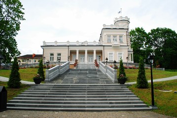 Beatiful bright house in Druskinikai city centre