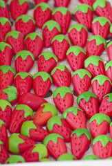 Strawberry cendies