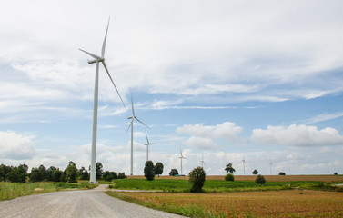 Fototapeta na wymiar Wind turbine farm
