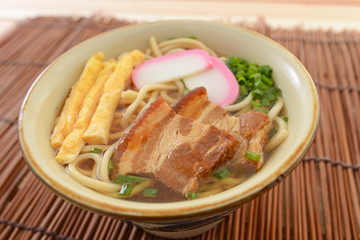 美味しそうな沖縄そば