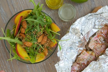Vitamin salad with baked mullet