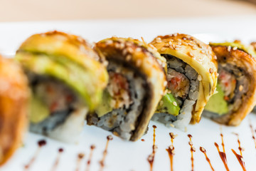 Eel fish sushi roll