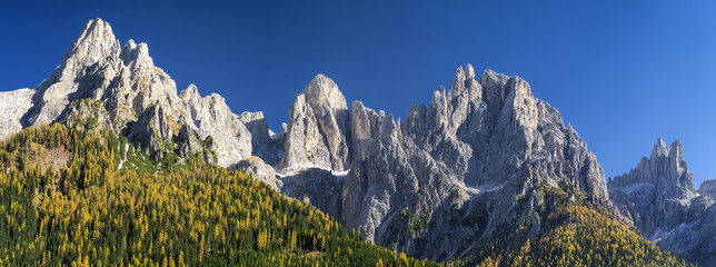 mountains panoramic view