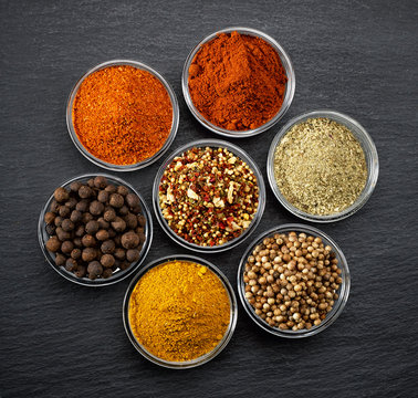 various kinds of spices