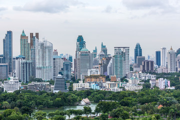 Fototapeta na wymiar Modern city of Bangkok, Thailand and Suan Lum (Lumpini Park)