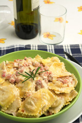 Tortelli panna e speck