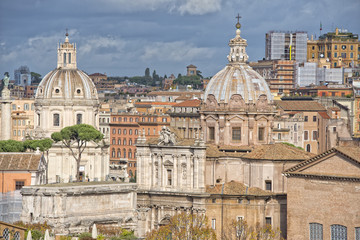 Fototapeta na wymiar Rome view cityscape on sunny cloudy day