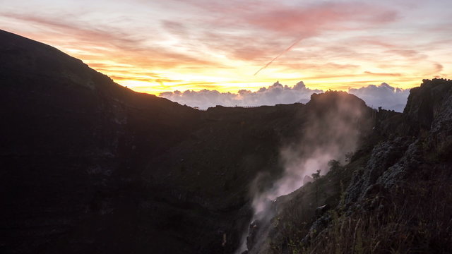 Vesuvius Natural Park Timelapse