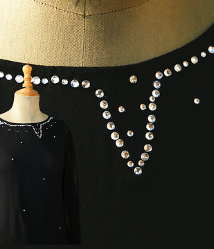 Detalle vestido negro