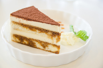 Tiramisu Cake