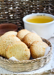 Coconut and cornmeal biscuits