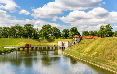 Obraz premium Canal around Kastellet, a fortress in Copenhagen