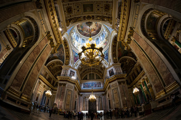 Fototapeta na wymiar Interior of Saint Isaac's Cathedral in Saint Petersburg