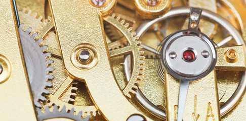 Fototapeta na wymiar brass mechanical movement of vintage watch